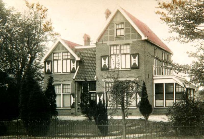 Voormalige protestantse pastorie, Dijkstraat